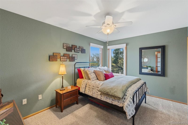 46 Mountain Laurel Dr, Littleton, CO 80127