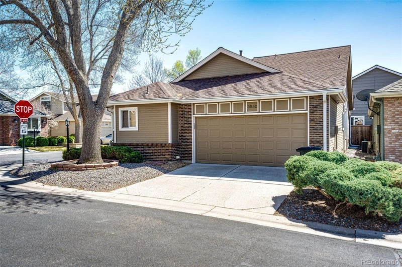 2550 Iris St, Lakewood, CO 80227
