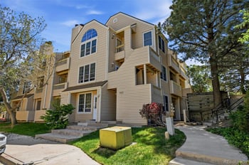 965 Miller St #201, Lakewood, CO 80226
