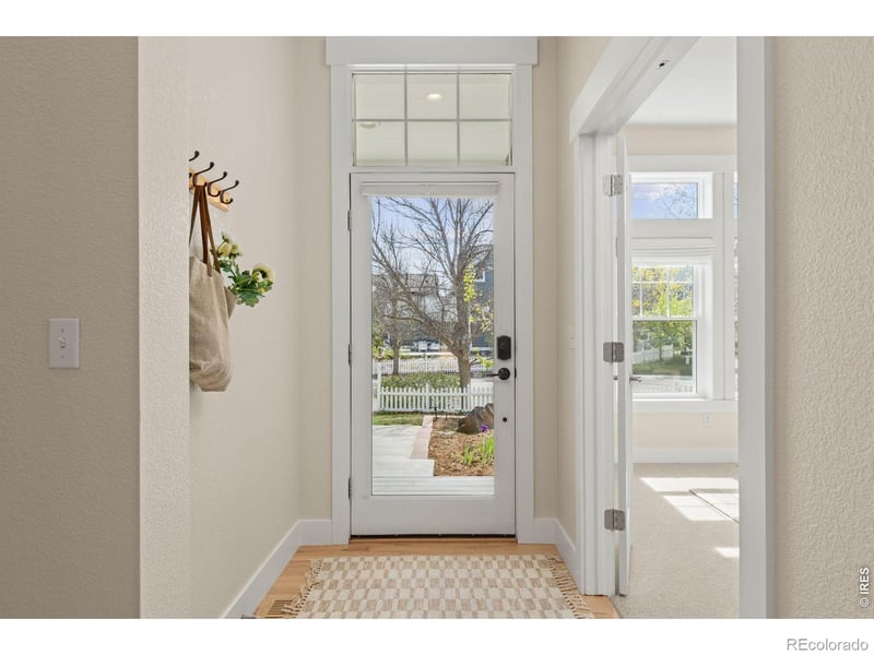 498 Blue Lake Trl, Lafayette, CO 80026