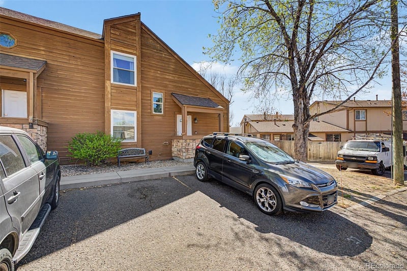2427 Rainbow Dr #27, Denver, CO 80229