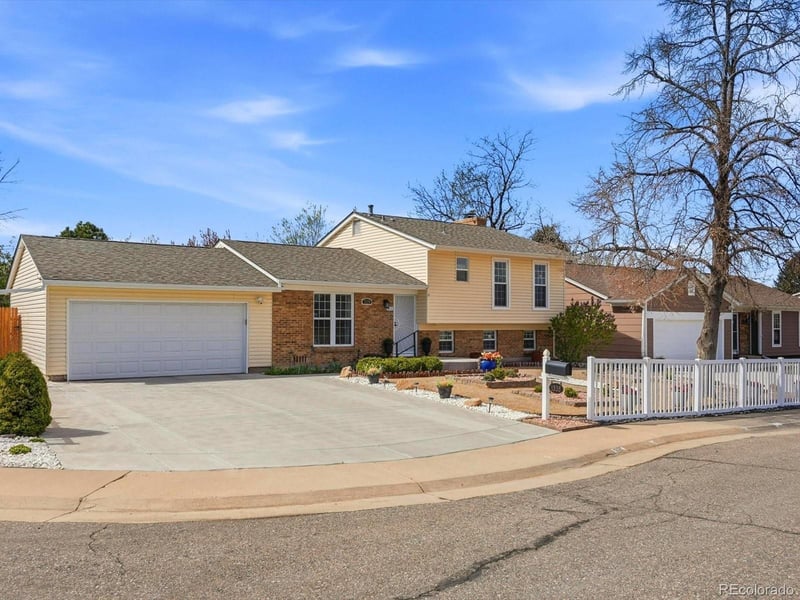 1338 Lewiston Way, Aurora, CO 80017