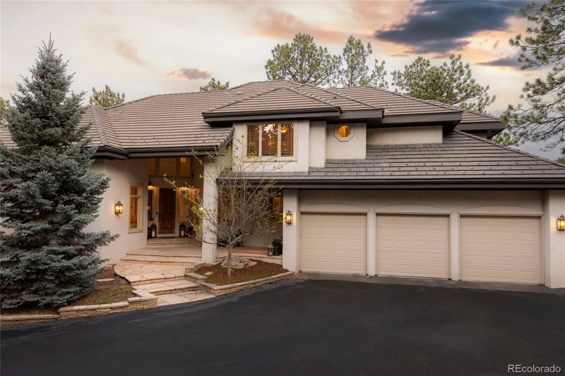22184 Forest Hills Dr, Golden, CO 80401