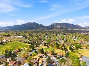 850 Moorhead Cir #3E, Boulder, CO 80305