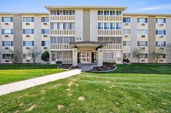 675 Alton Way #9C, Denver, CO 80247