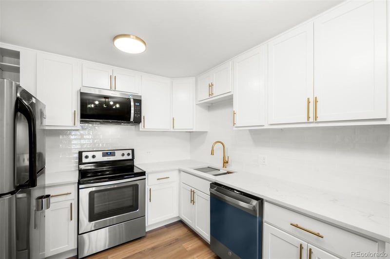 675 Alton Way #9C, Denver, CO 80247