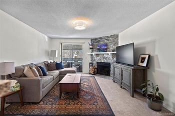8555 Fairmount Dr #I204, Denver, CO 80247