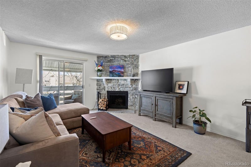 8555 Fairmount Dr #I204, Denver, CO 80247