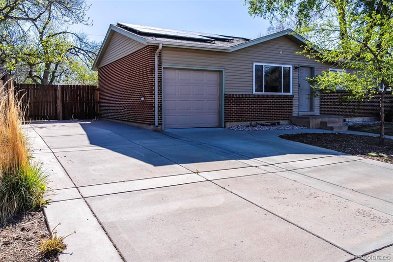 6514 Kline St, Arvada, CO 80004