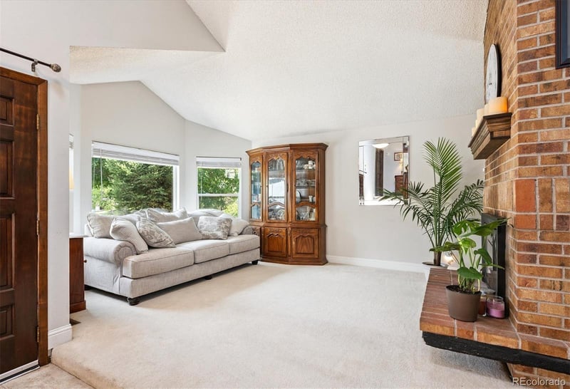 7705 Hill Dr, Littleton, CO 80120