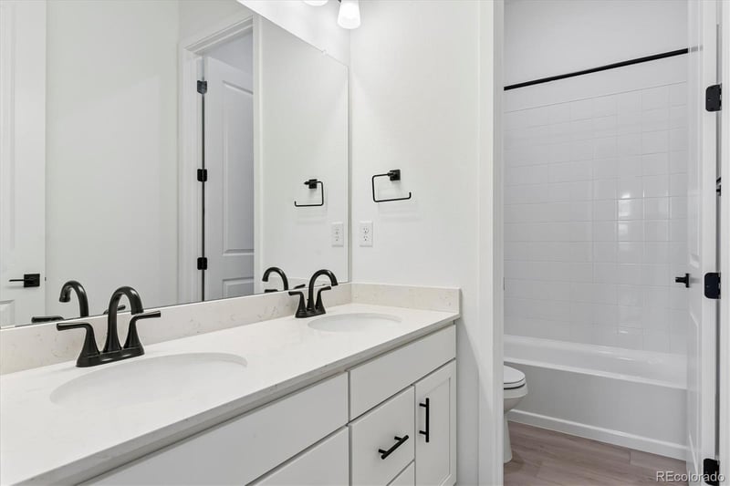 9255 Gold Lace Pl, Highlands Ranch, CO 80129