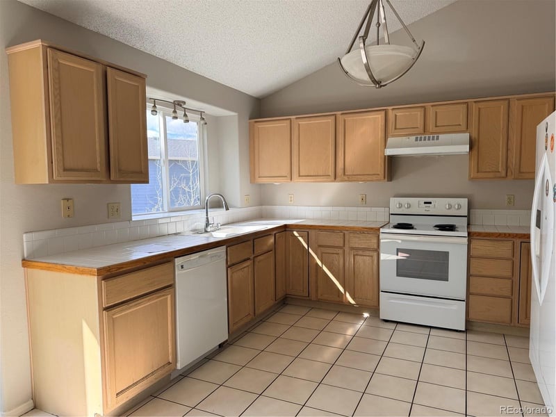 2465 Brenton Dr, Colorado Springs, CO 80918