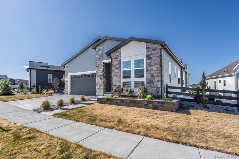 7169 Canyon Sky Trl, Castle Pines, CO 80108