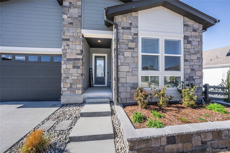 7169 Canyon Sky Trl, Castle Pines, CO 80108