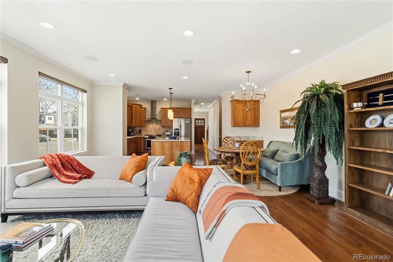 1901 Logan St, Denver, CO 80210