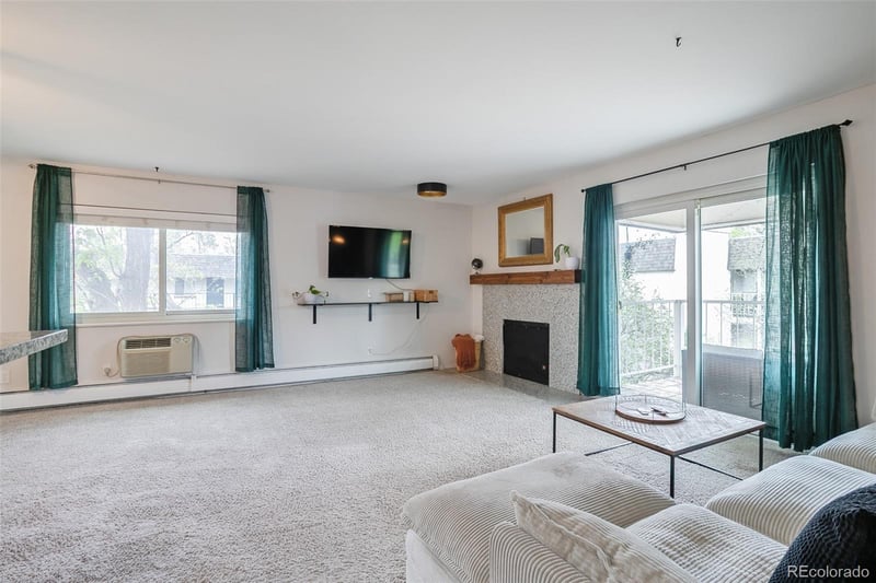 5770 Warren Ave #317, Denver, CO 80222