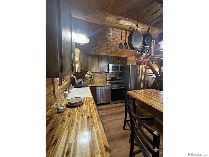 32759 Poudre Canyon Rd, Bellvue, CO 80512