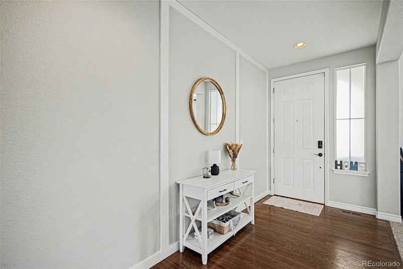 10912 Huntwick St, Highlands Ranch, CO 80130