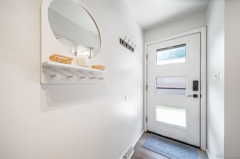 532 Clayton St, Denver, CO 80206