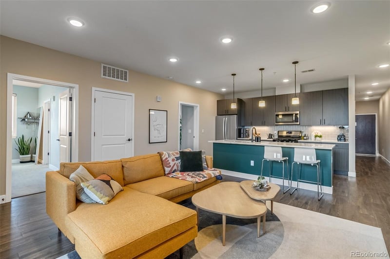 2729 28th Ave #504, Denver, CO 80211