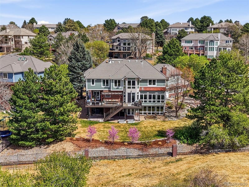77 Falcon Hills Dr, Highlands Ranch, CO 80126