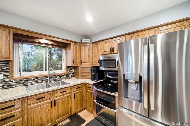 93 Fordham Cir, Pueblo, CO 81005