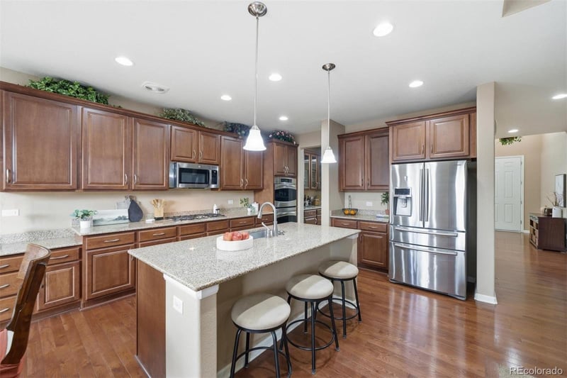 25690 Hoover Pl, Aurora, CO 80016