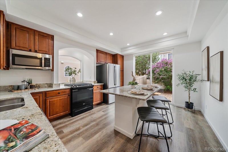 3936 Beechwood Ln, Johnstown, CO 80534