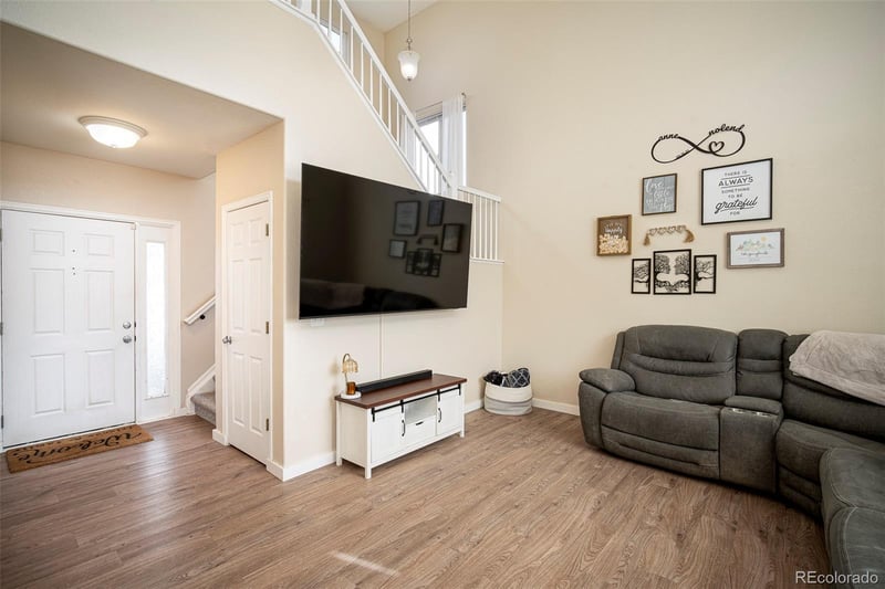 5380 Suffolk Cir, Castle Rock, CO 80104