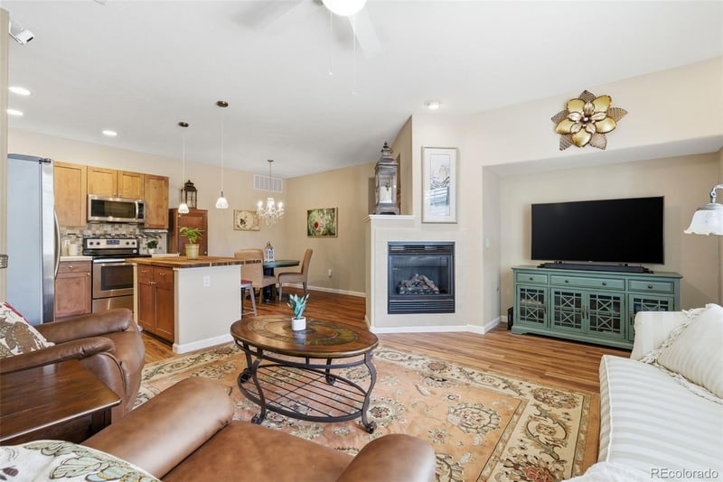 8650 Gold Peak Dr #D, Highlands Ranch, CO 80130