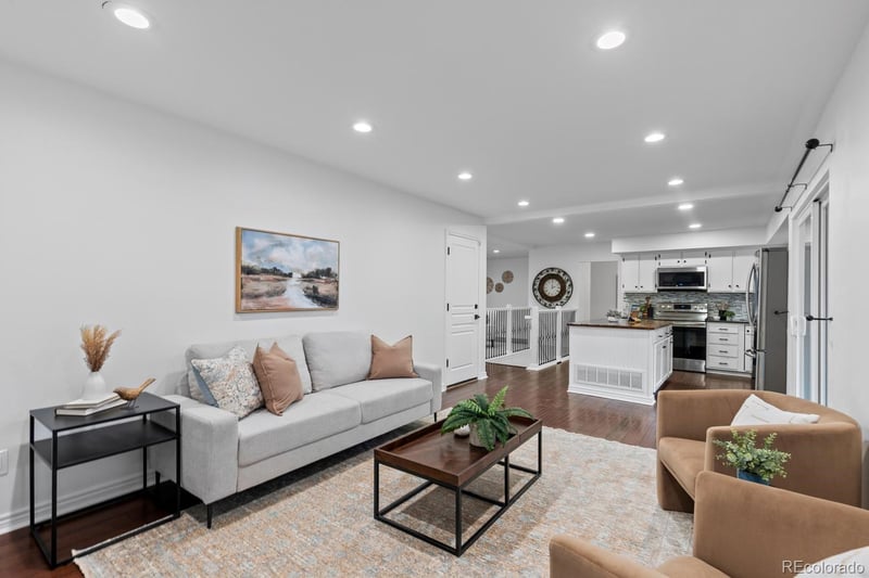 10128 Layton Pl, Littleton, CO 80127