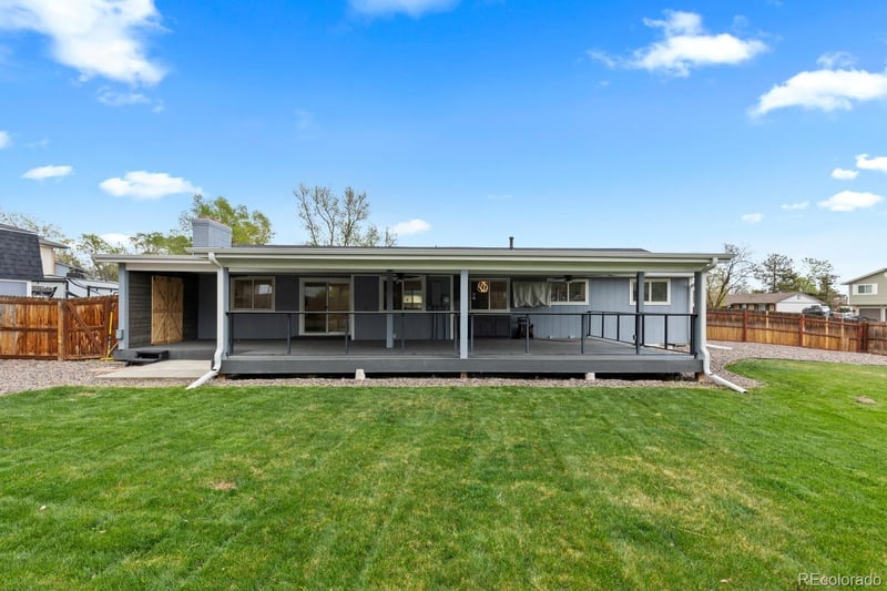 10128 Layton Pl, Littleton, CO 80127