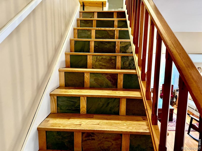 324 Bowman Ave, Holyoke, CO 80734