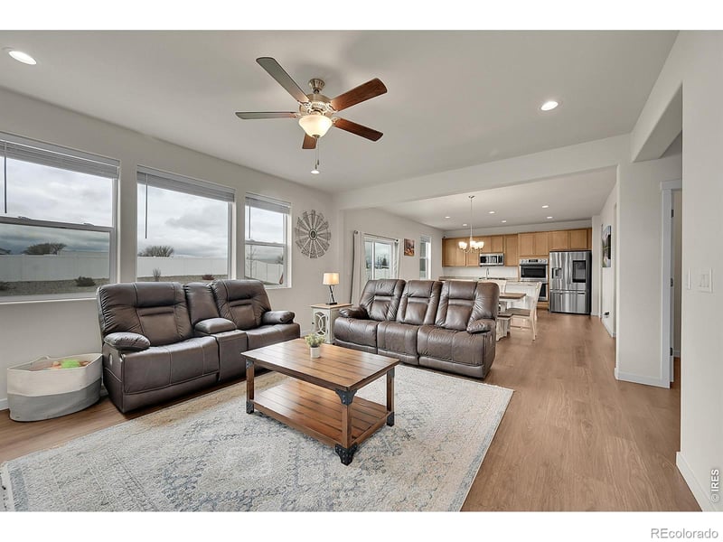 2538 Doe Ridge Way, Johnstown, CO 80534