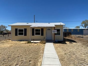 318 Colorado St, Sugar City, CO 81076