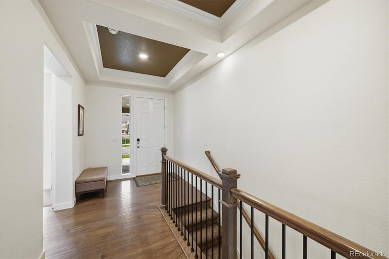 8105 Vandriver Way, Aurora, CO 80016