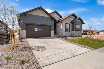 8811 Quemoy St, Aurora, CO 80016