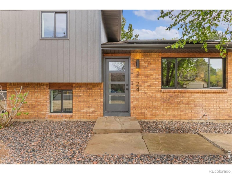 2124 Manchester Dr, Fort Collins, CO 80526