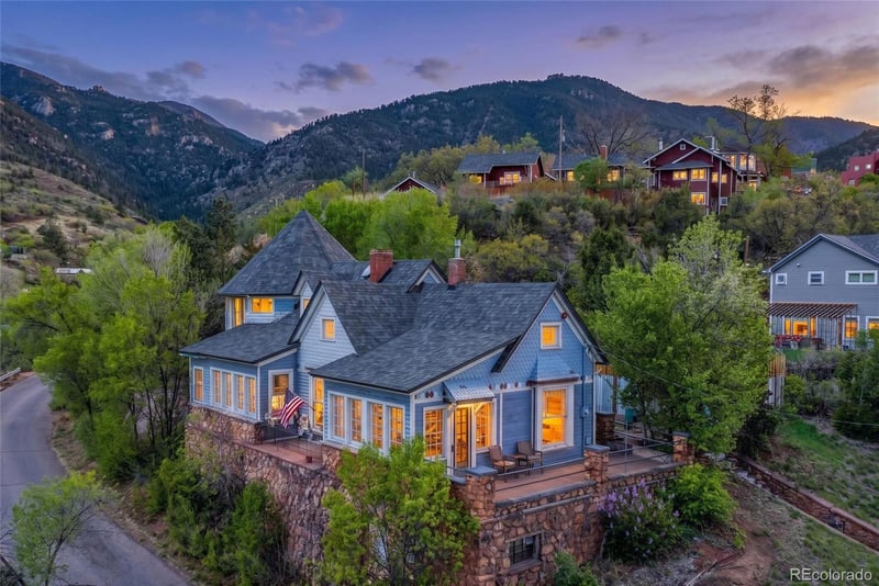 106 Waltham Ave, Manitou Springs, CO 80829