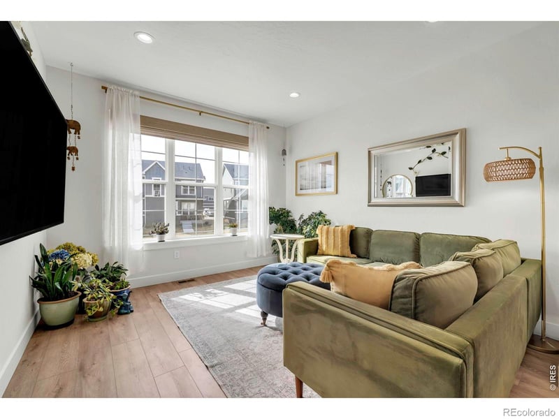 295 Gray Jay Ct, Berthoud, CO 80513