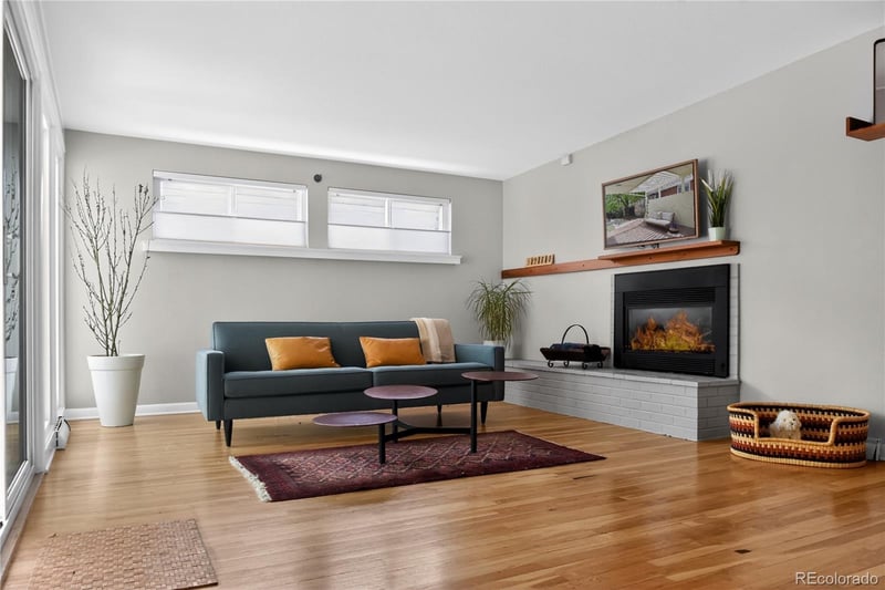 260 Jasmine St, Denver, CO 80224