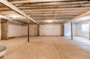 24197 Ada Ave, Aurora, CO 80018