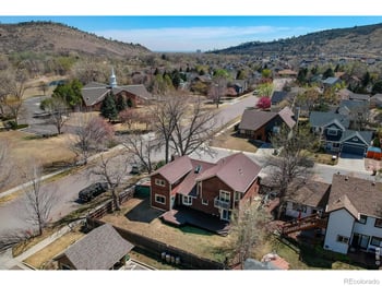 202 Welch Dr, Lyons, CO 80540