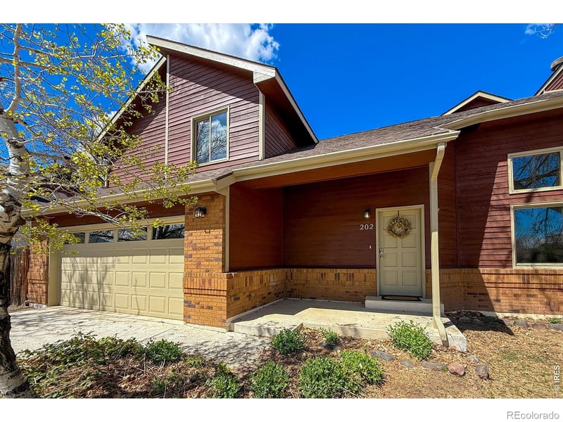 202 Welch Dr, Lyons, CO 80540