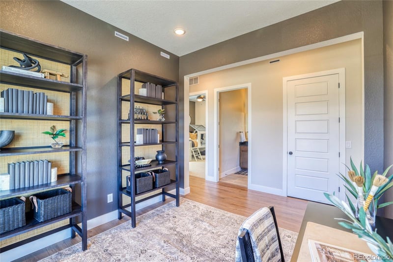 8403 Winnipeg Ct, Aurora, CO 80016