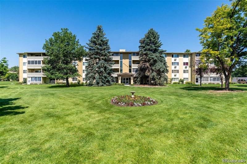 9340 Center Ave #9C, Denver, CO 80247