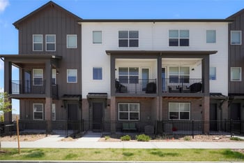 6974 Merseyside Ln, Castle Pines, CO 80108