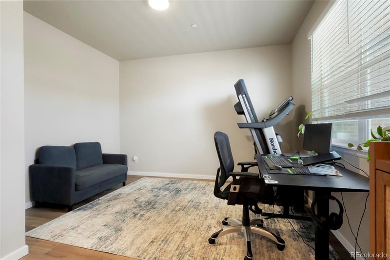 6974 Merseyside Ln, Castle Pines, CO 80108