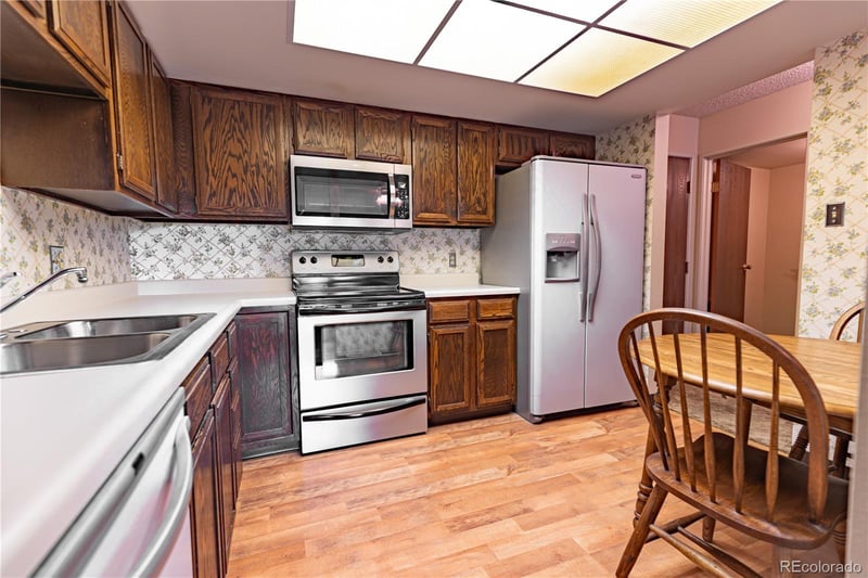 13850 Marina Dr #206, Aurora, CO 80014