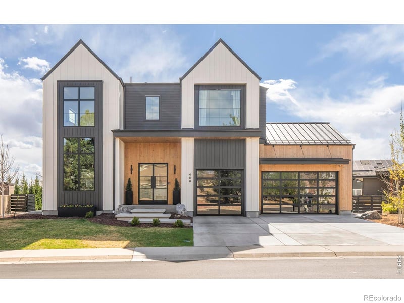 908 Pikes Peak Ln, Louisville, CO 80027